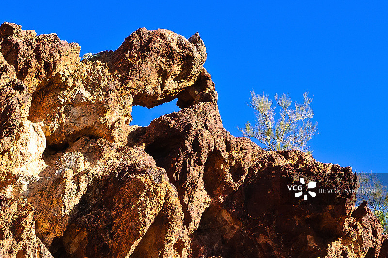 美国亚利桑那州托诺帕贝尔蒙特山岩层图片素材