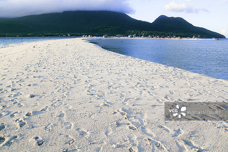 菲律宾卡米金白岛图片素材