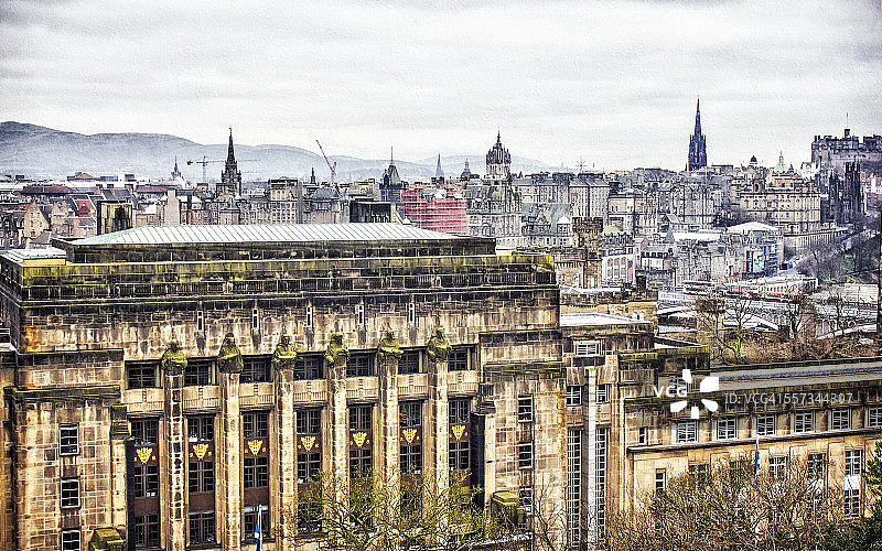 从卡尔顿山俯瞰爱丁堡图片素材