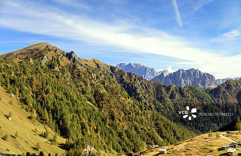 意大利南蒂罗尔法萨山谷风光图片素材