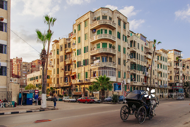 埃及亚历山大市街景图片素材