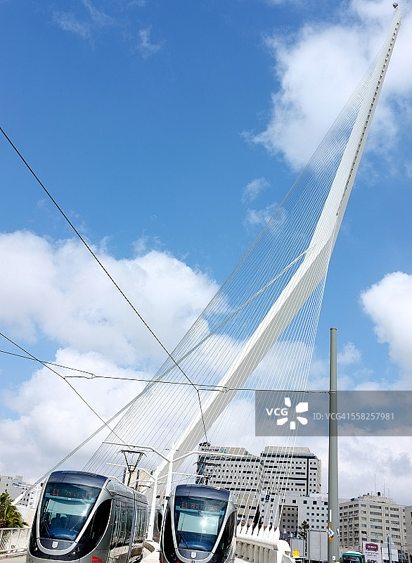 耶路撒冷弦桥和轻轨图片素材