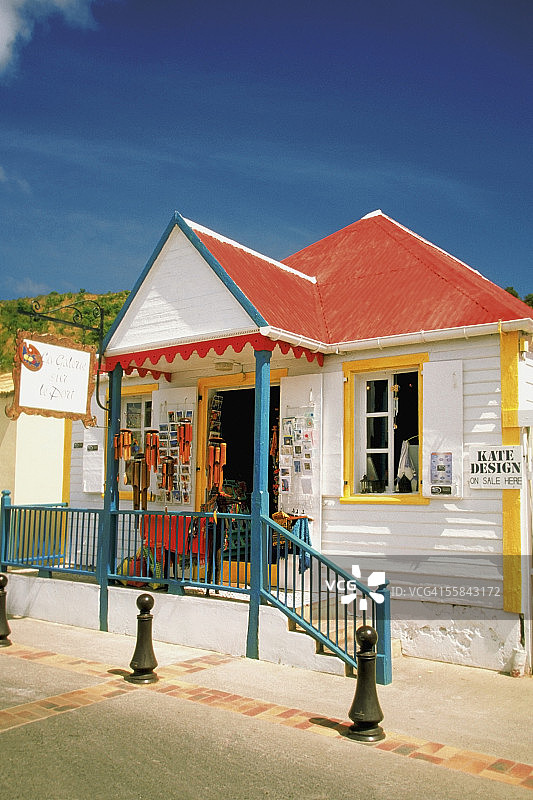圣巴茨岛圣古斯塔维亚的红顶商店外立面图片素材
