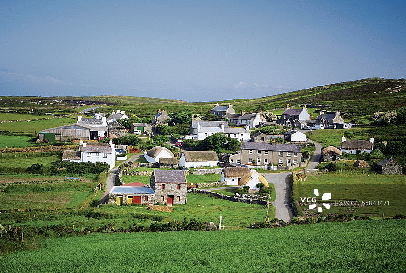 英国马恩岛克雷涅什村舍全景图片素材