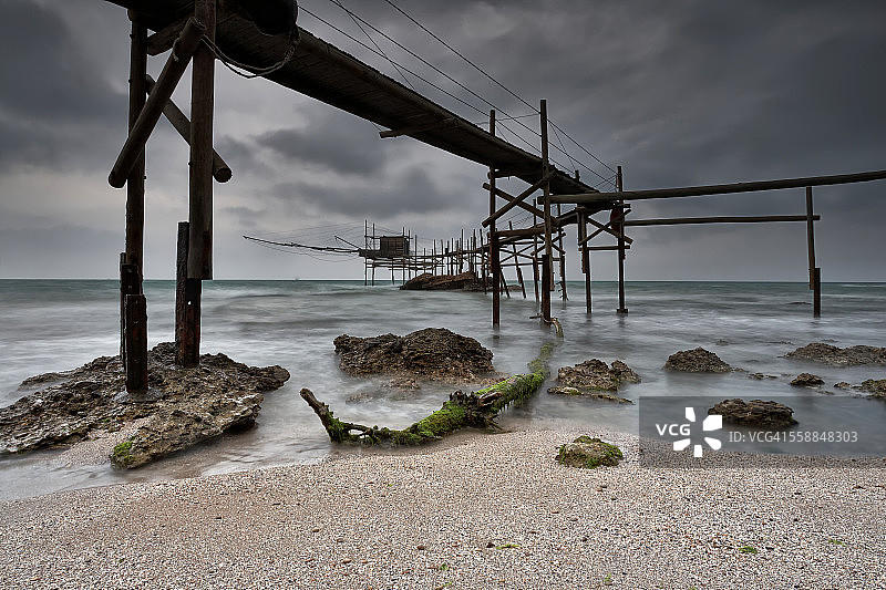 蓬塔阿德尔奇的溢流图片素材