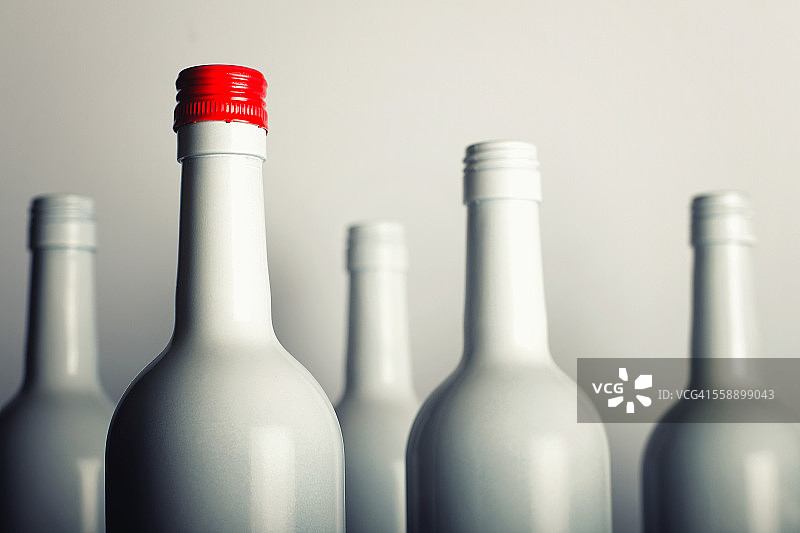 白色瓶子图片素材