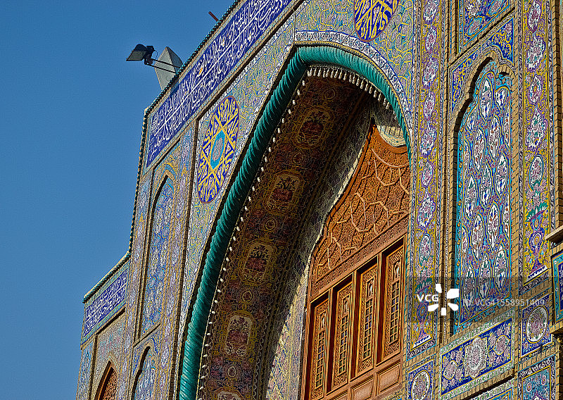 卡迪米亚清真寺大门图片素材