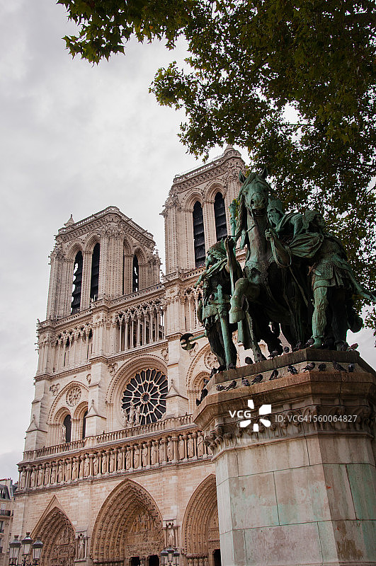 巴黎圣母院景色图片素材