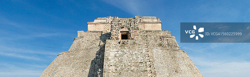 魔术师金字塔，乌斯马尔，墨西哥图片素材