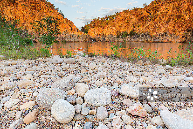 伊迪丝瀑布图片素材