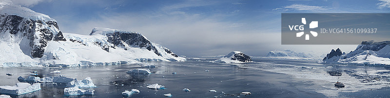 南极洲威廉敏娜湾全景图图片素材