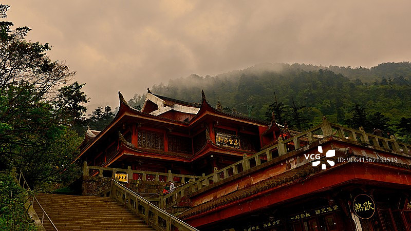 峨眉山万年寺图片素材