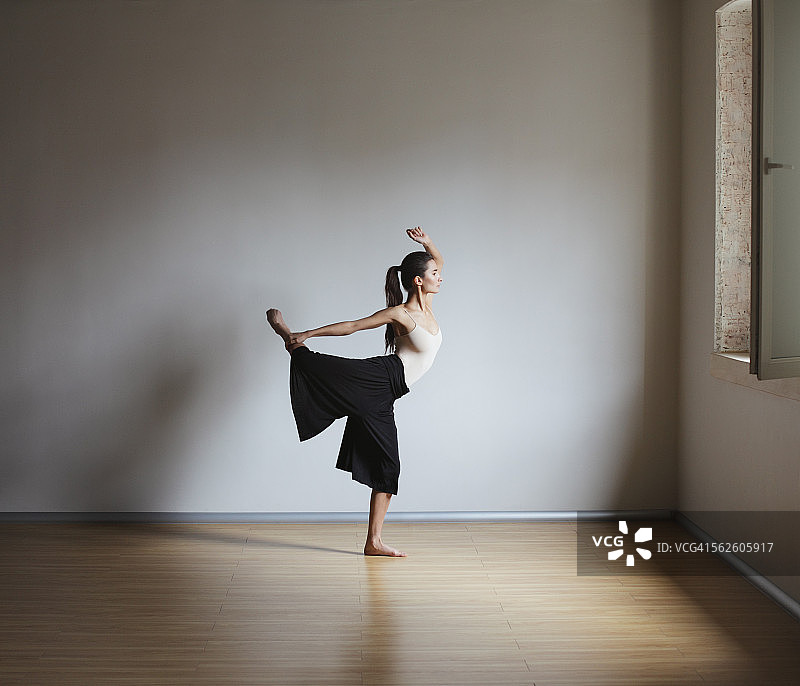 现代舞者图片素材