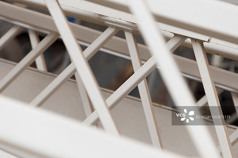 安哥拉罗安达湾的金属防护栏杆图片素材