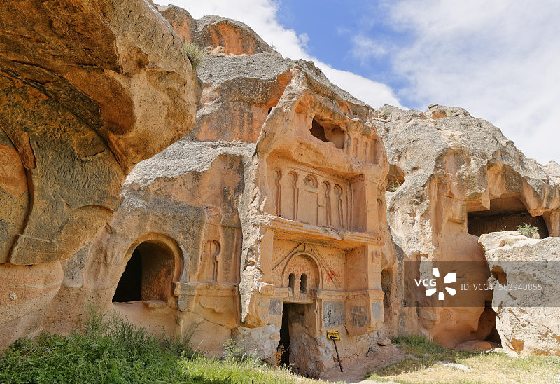 阿奇克萨拉伊修道院，位于土耳其中部安纳托利亚卡帕多西亚地区的内夫谢希尔省图片素材