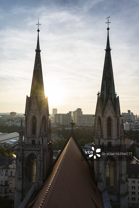 德国巴伐利亚慕尼黑圣保罗教堂双塔图片素材