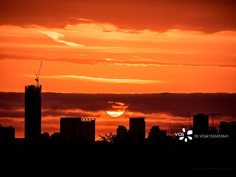克罗伊登日出美景图片素材