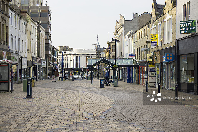 西约克郡哈德斯菲尔德的新街图片素材