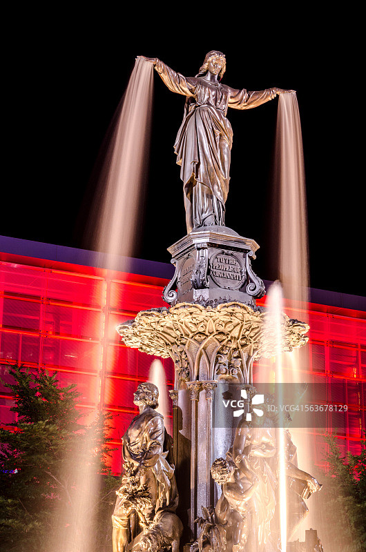 辛辛那提的泰勒·戴维森喷泉图片素材