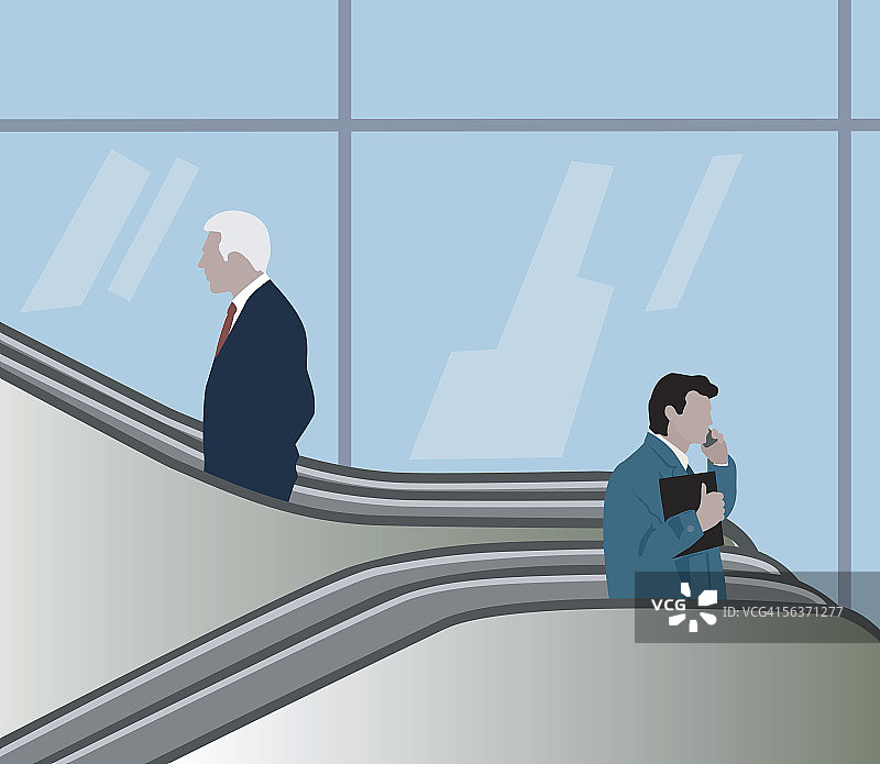 在机场乘坐反向扶梯的两位男商人图片素材