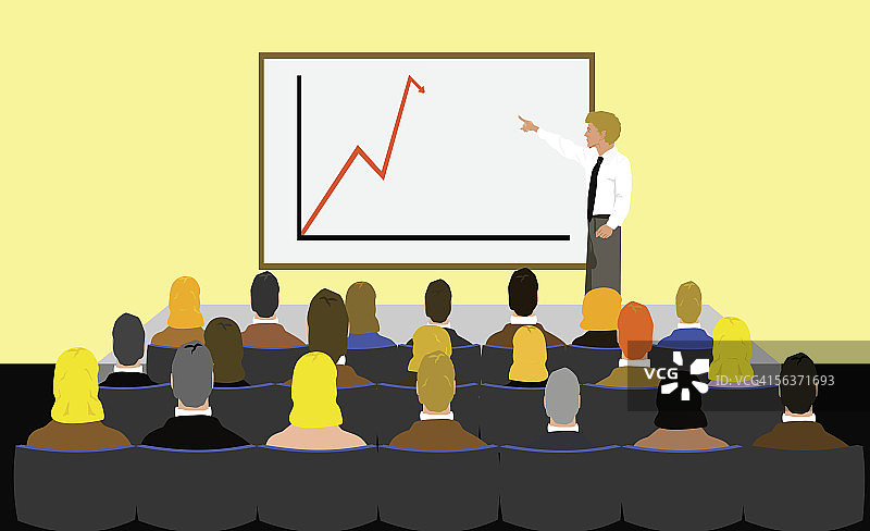女商人在研讨会上做报告图片素材