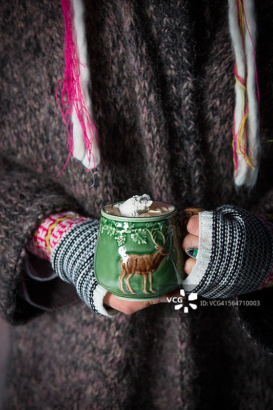 冬季里暖暖的热巧克力图片素材