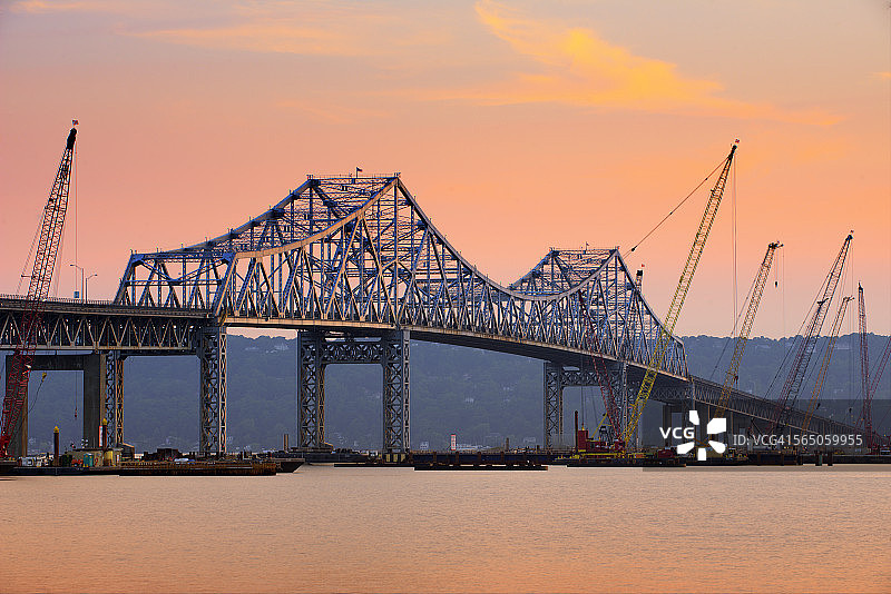 塔潘泽大桥图片素材