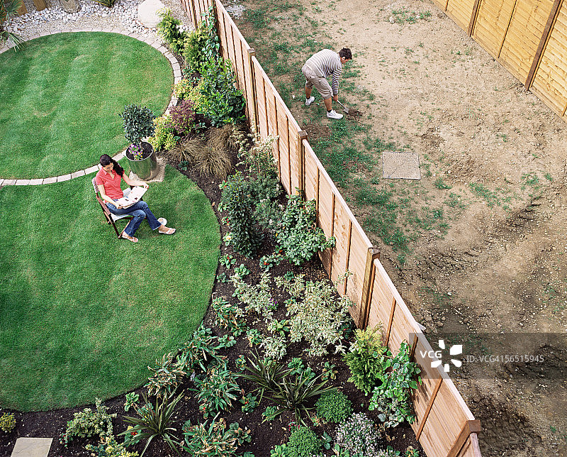 在花园里的邻居图片素材