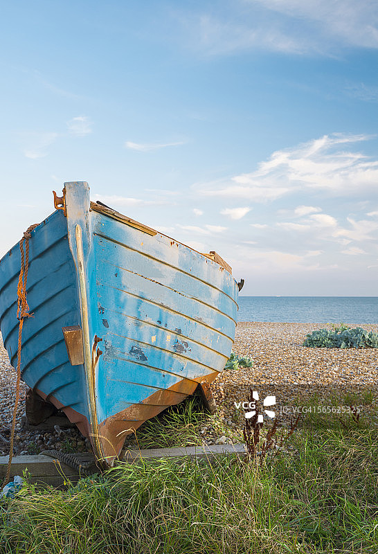 单只小船图片素材