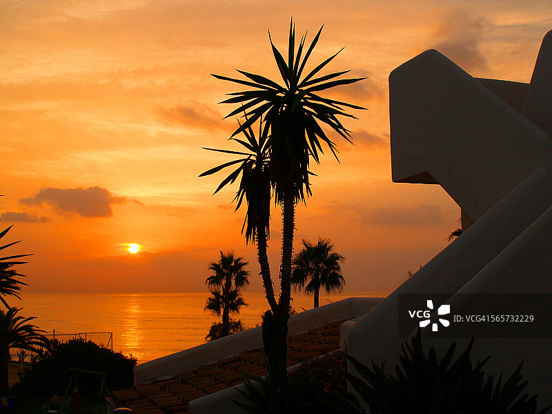 埃斯特波纳的日出，安达卢西亚图片素材