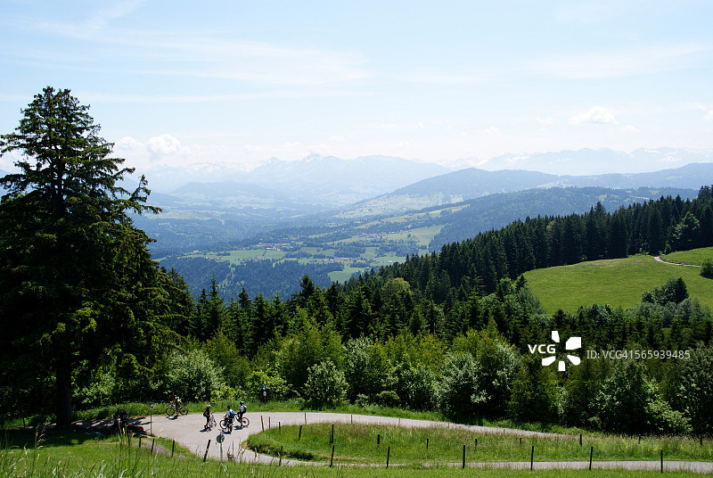 从Pfänder山眺望博登湖图片素材