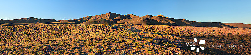 山顶上图片素材