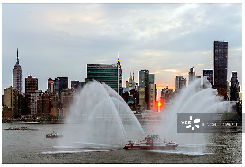 7月4日曼哈顿悬日图片素材