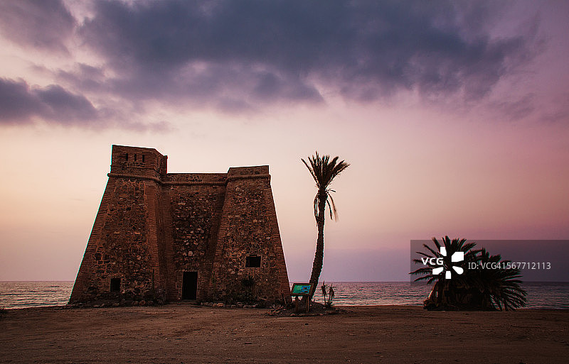 马塞纳斯海滩图片素材