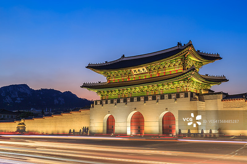 光化门夜景车流光轨图片素材