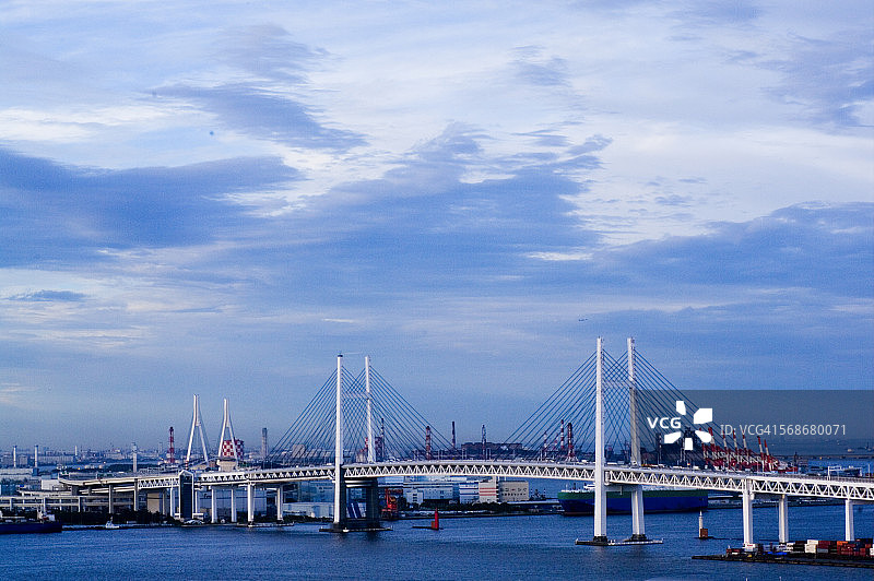 日本横滨海湾大桥图片素材