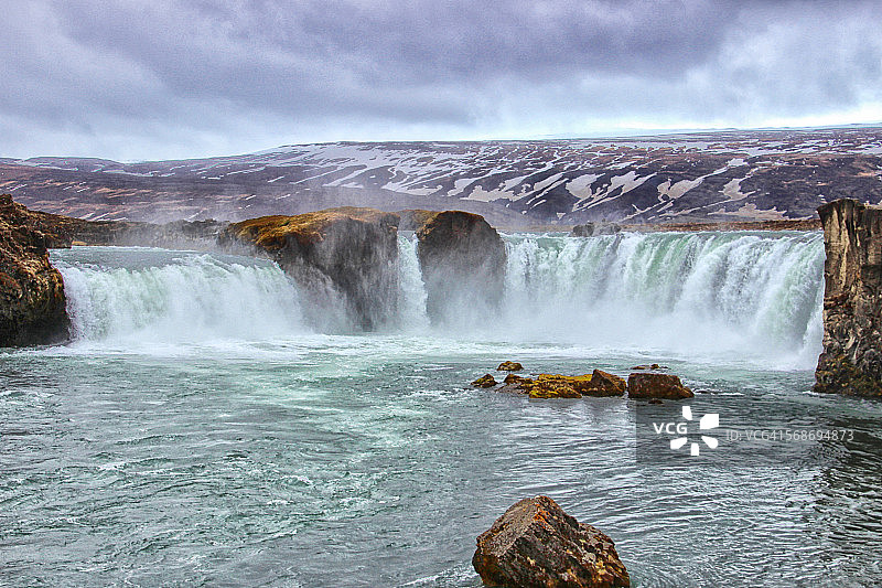 冰岛东北部的众神瀑布图片素材
