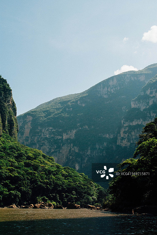 苏米德罗峡谷图片素材