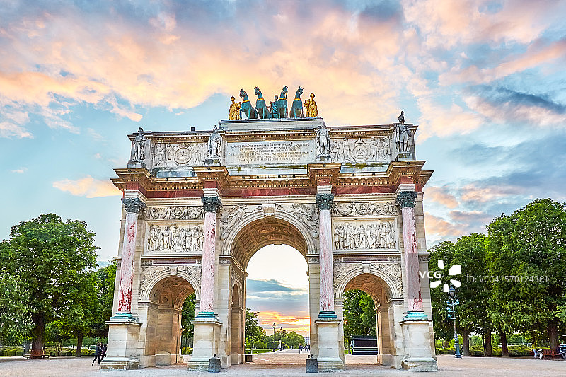 巴黎卡鲁塞尔凯旋门图片素材