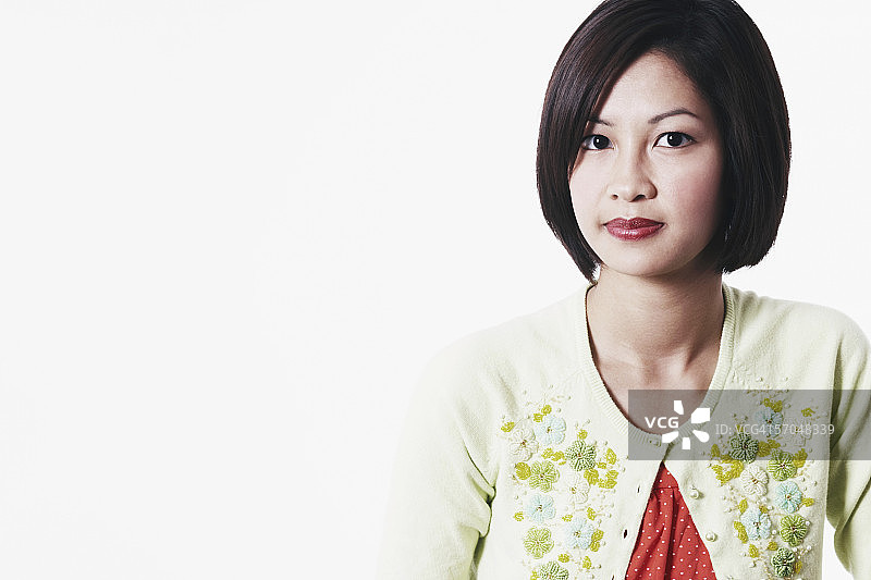 一个年轻女子的肖像图片素材