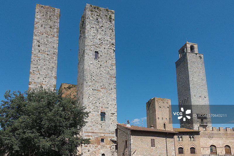 意大利圣吉米尼亚诺的中世纪塔楼图片素材