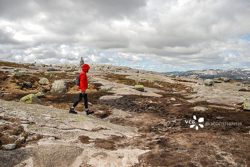 前往谢拉格峰徒步图片素材