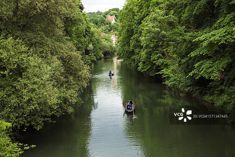 在内卡河上划船图片素材