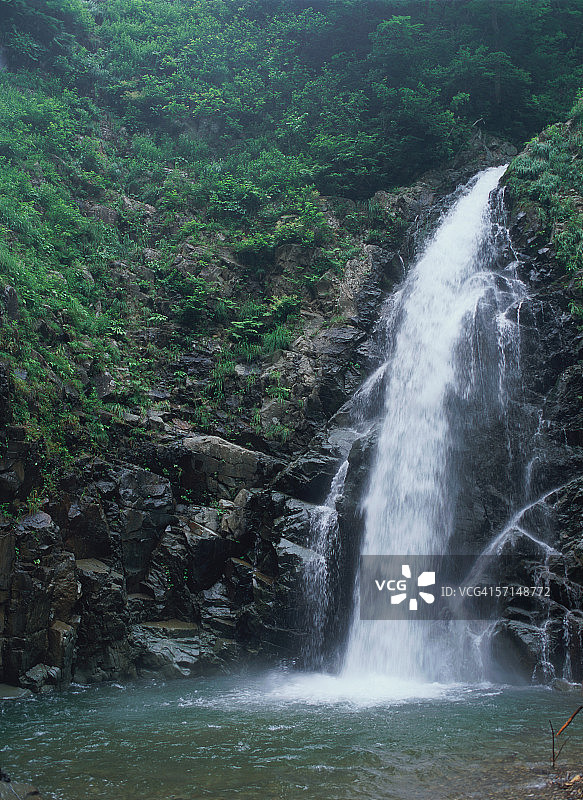 日本白神山地暗门瀑布图片素材