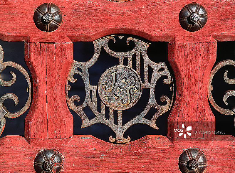 斯科蒂城堡的大门截面图，位于加利福尼亚州死亡谷国家公园图片素材