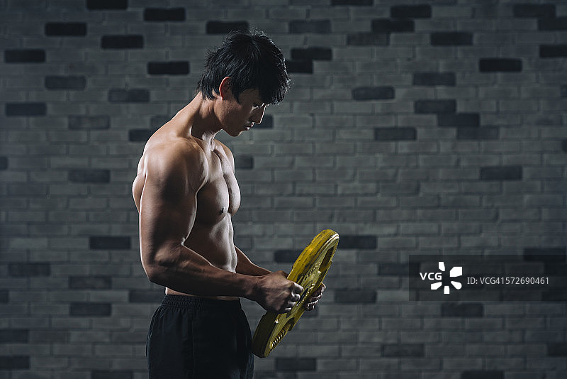 健壮的男人图片素材