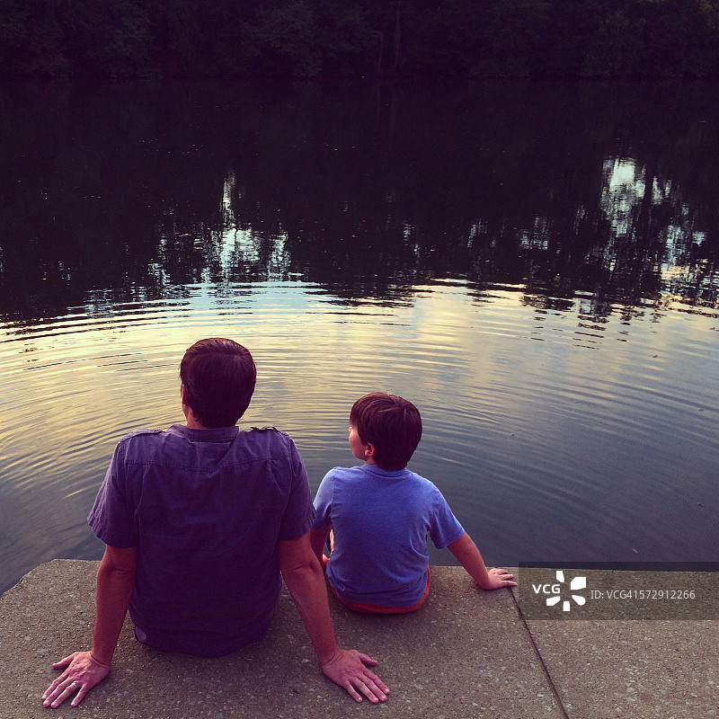 与父亲的一天图片素材