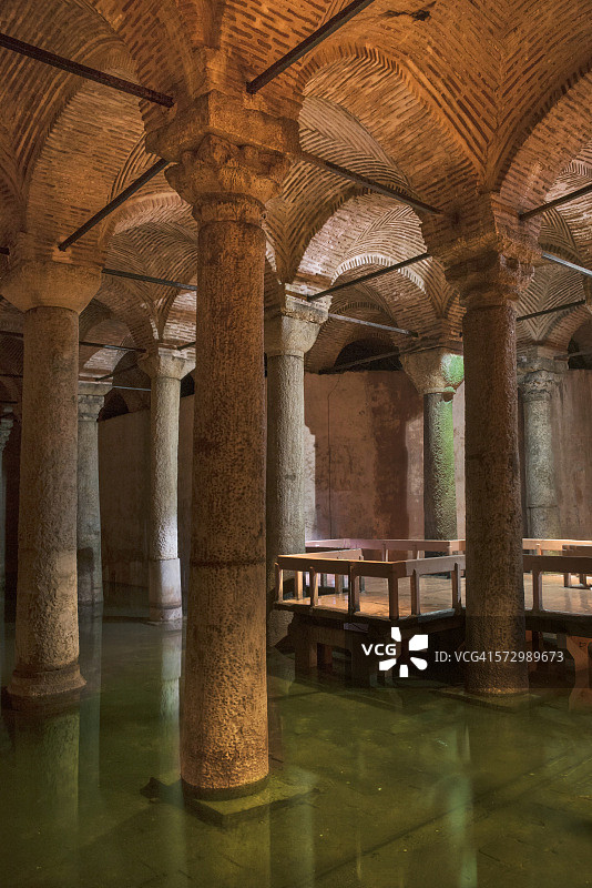 土耳其伊斯坦布尔地下水宫殿蓄水池图片素材