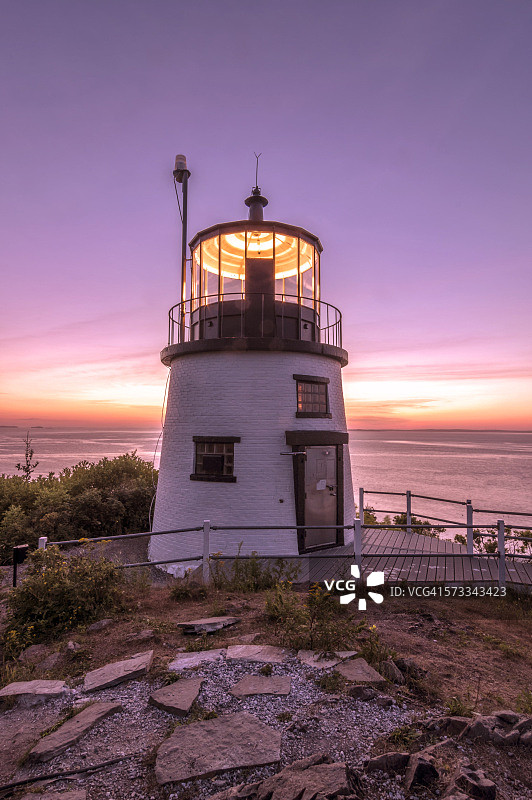 黎明前的光图片素材