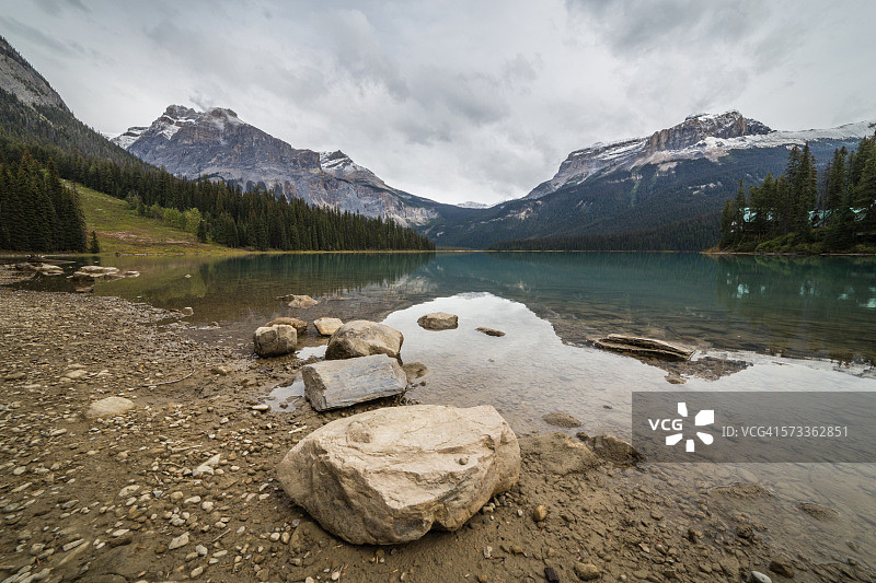 翡翠湖图片素材